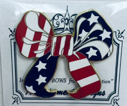 Patriotic USA flag bow enamel pin